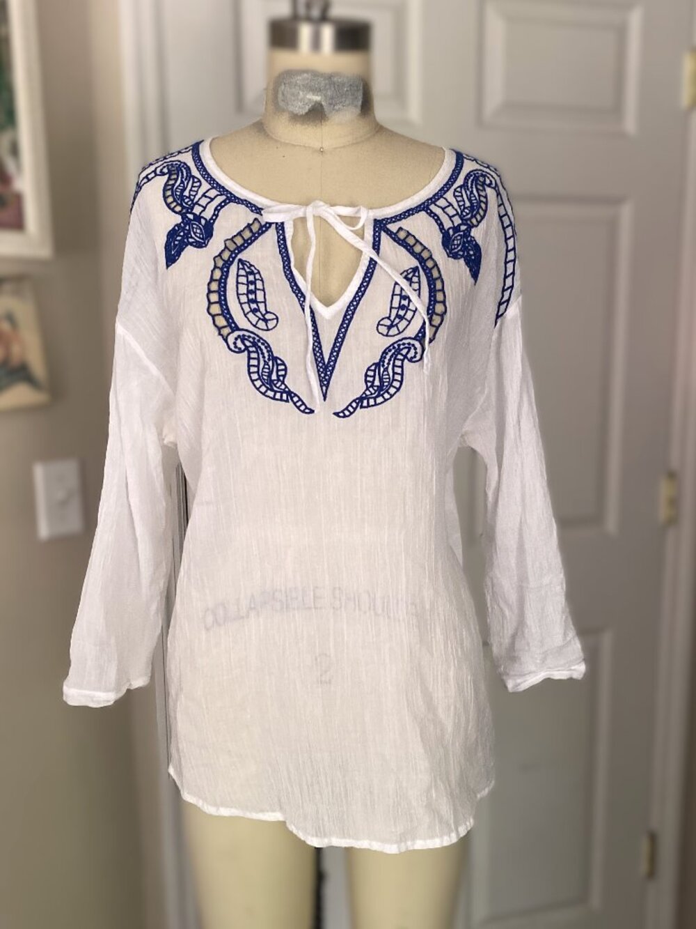 DKNY Donna Karan White gauze Cotton BLUE Embroidery Bohemian HIPPIE Tunic Shirt